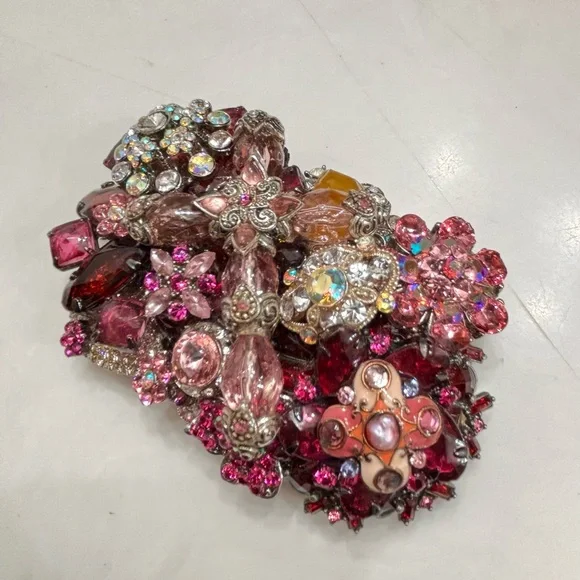 Vintage Vibrant Pink and Silver Rhinestone Bling Belt Buckle - Picture 3 of 8